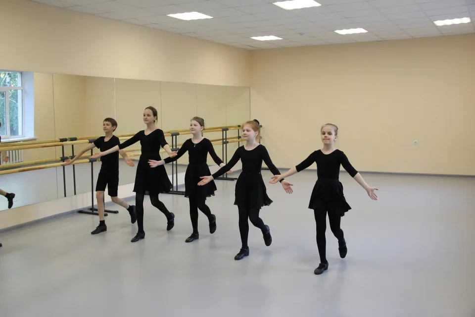 Детская хореографическая школа, Дом офицеров