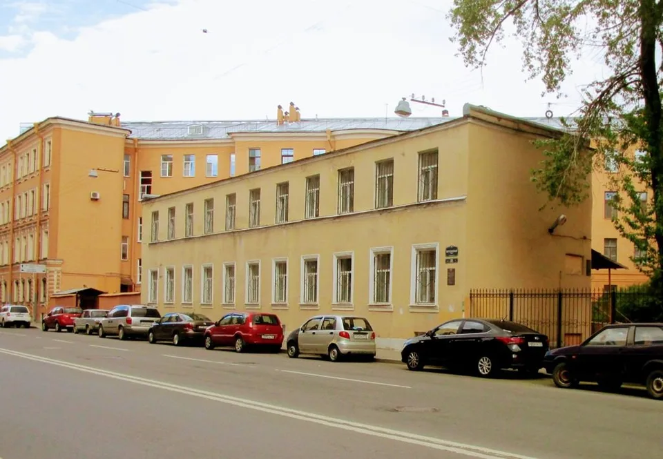 Центр внешкольной работы Центрального района СПб, Отдел ДПИ и спорта