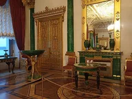 Зимний дворец и Эрмитаж — дом императоров и искусства