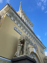 Символы Петербурга для всей семьи