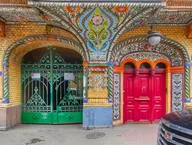 Разгадать Петербург — экскурсия-квиз по проходным дворам и парадным