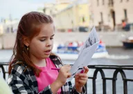 Вместе весело шагать: эрмитажные коты и настоящий флот