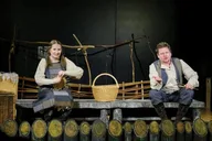 Афиша: Кукольный спектакль «Маша и Медведь»