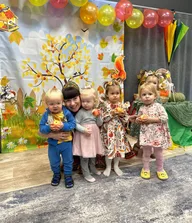 Афиша: Сказочное приключение с осенним листочком
