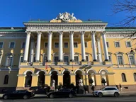 Символы Петербурга для всей семьи