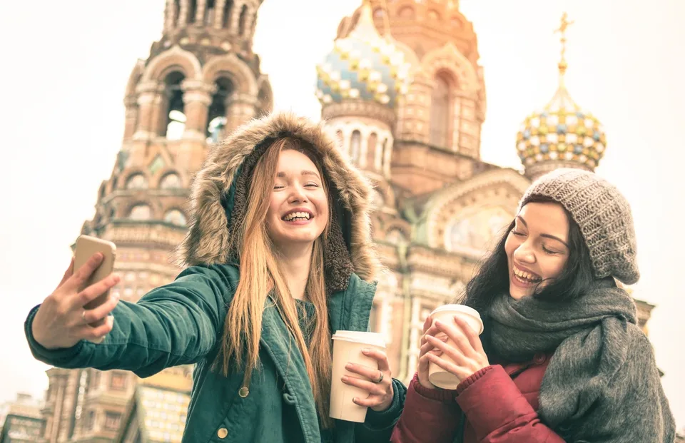 С умом «Слоняемся» по Питеру — авторская прогулка для подростков